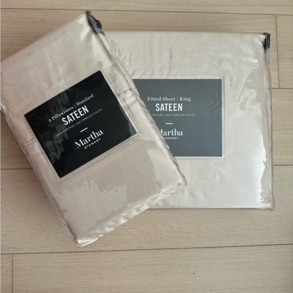 Martha Stewart fitted bed sheet and pillowcases